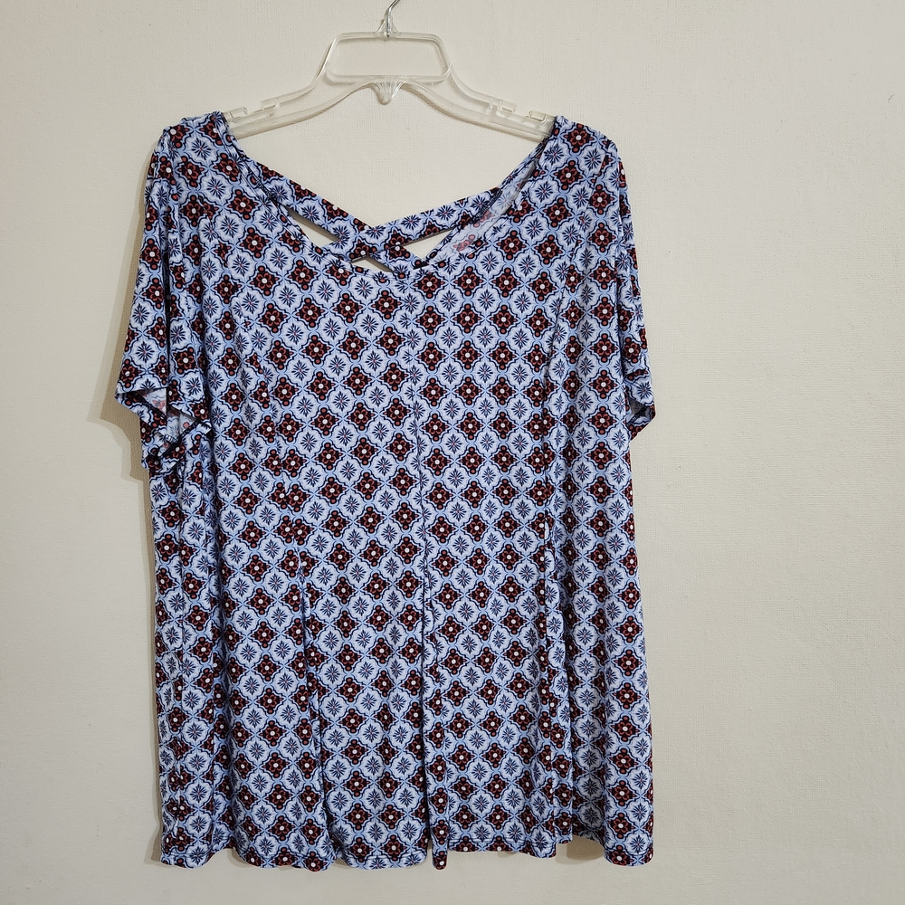 Women’s Light Blue Printed Short Sleeve Top